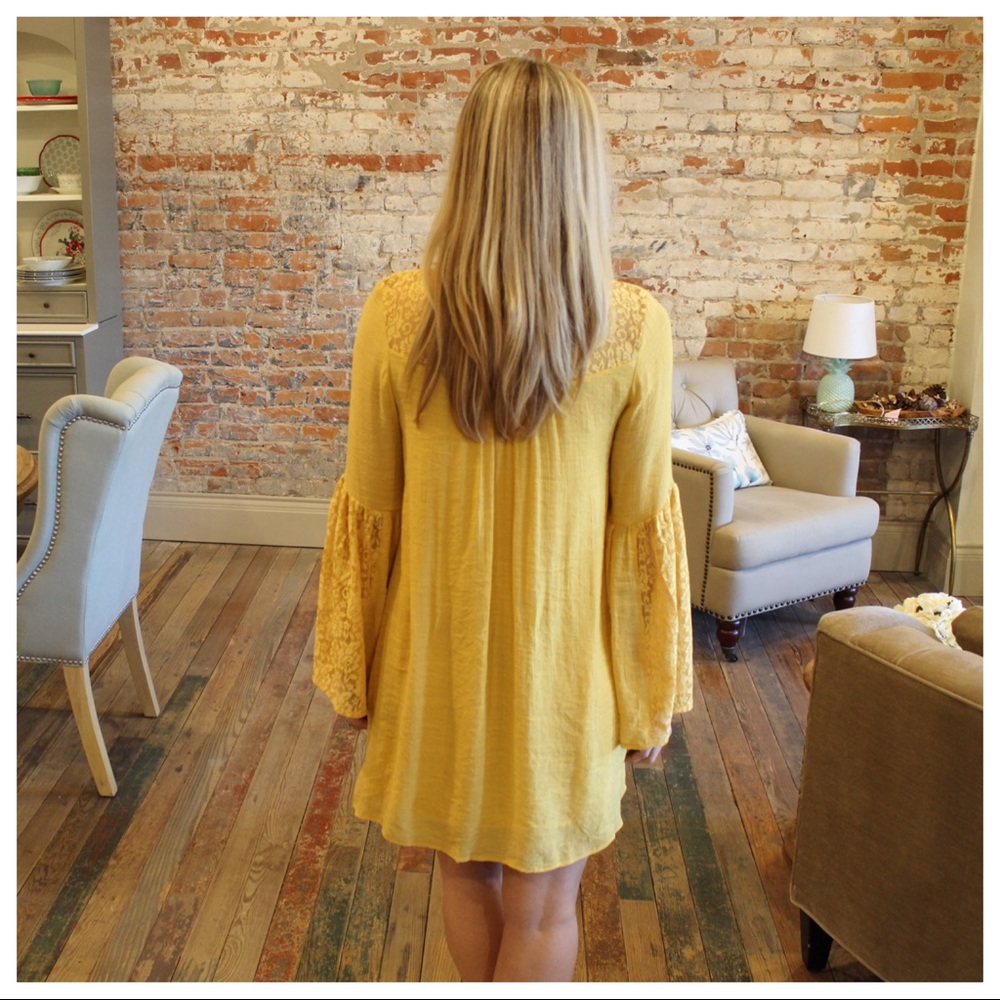 ✨LAST✨Mustard lace detail dress - Picture 2 of 5
